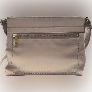 EUC FOSSIL CROSSBODY BAG PRETTY BLUSH COLOR